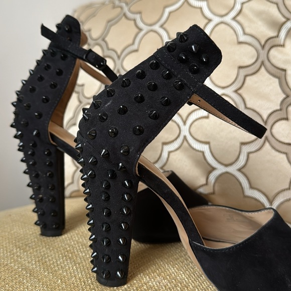 Zara Embellished Studded Punk High Heels in Faux suede - 38 - Picture 5 of 16
